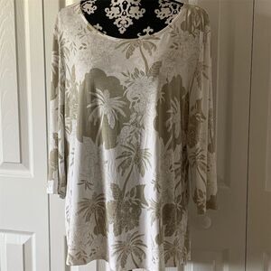 Palm‎ Grove  Women's 1X Beige Floral 3/4 Sleeve Scoop Neck Blouse Casual